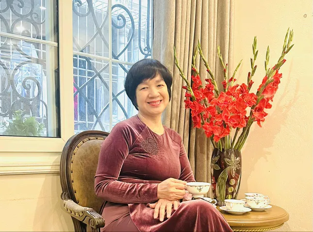 Tiến sĩ văn học chia sẻ bí quyết 'giành' điểm cao thi tốt nghiệp THPT ảnh 1