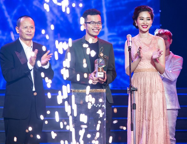 Hoa hậu Thu Thảo đẹp mong manh tựa tiên nữ ảnh 12