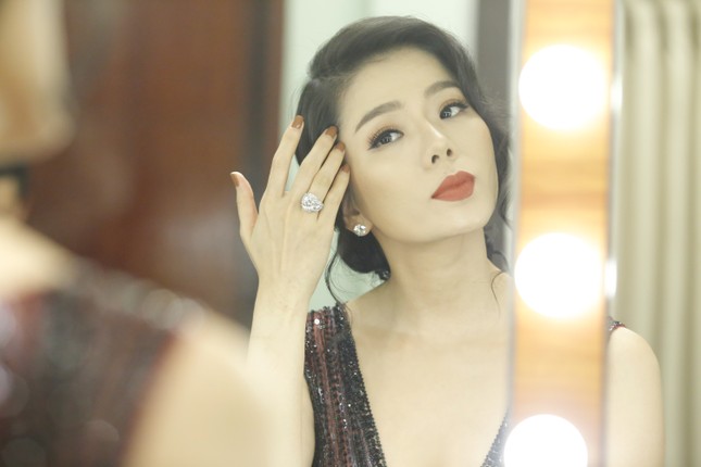 Đi siêu xe 14 tỷ, Bằng Kiều vẫn bị Minh Tuyết 'bóc mẽ' keo kiệt ảnh 4