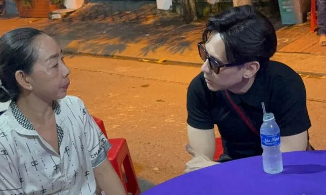 Nghệ sĩ đưa tiễn người mẫu Nam Phong về nơi an nghỉ ảnh 2