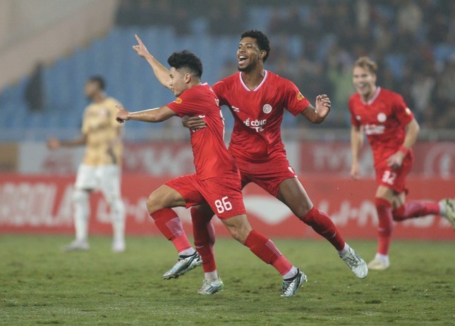 Thể Công Viettel vô địch lượt đi LPBank V-League 2024/25 ảnh 8