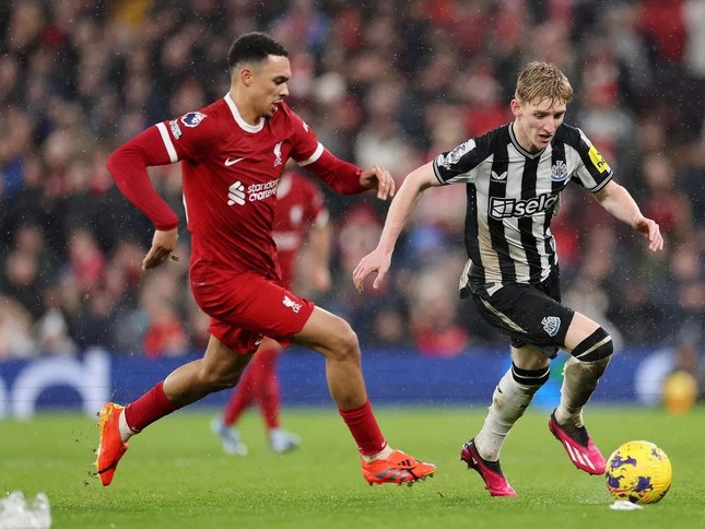 Nhận định Liverpool vs Newcastle, 03h15 ngày 27/2: Tiến gần tới ngôi vương ảnh 1