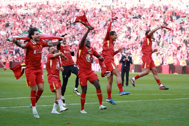Liverpool quá xuất sắc, hay đơn giản là phần còn lại của Premier League 2024/25 quá tệ? ảnh 4