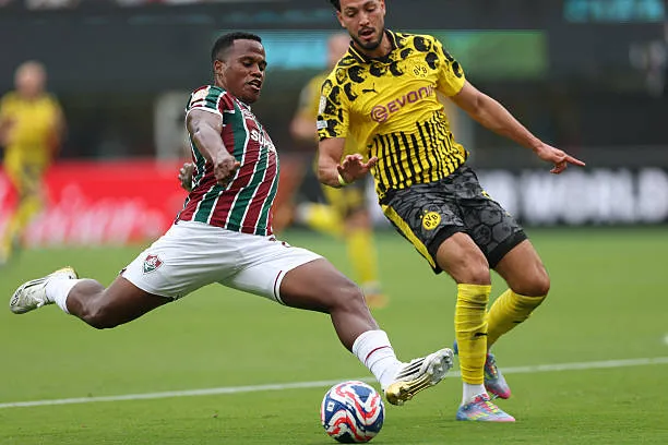 Fluminense khiến Dortmund 'im tiếng' ảnh 25
