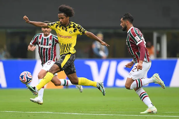 Fluminense khiến Dortmund 'im tiếng' ảnh 22