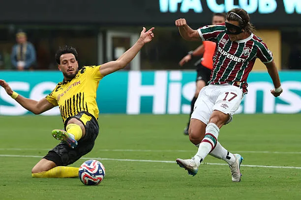 Fluminense khiến Dortmund 'im tiếng' ảnh 11