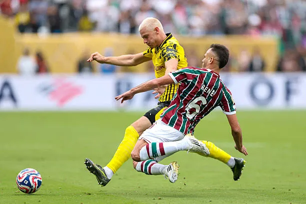Fluminense khiến Dortmund 'im tiếng' ảnh 2