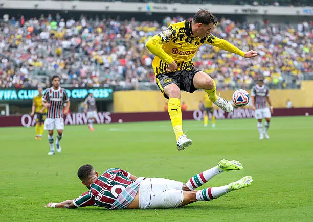 Fluminense khiến Dortmund 'im tiếng' ảnh 5