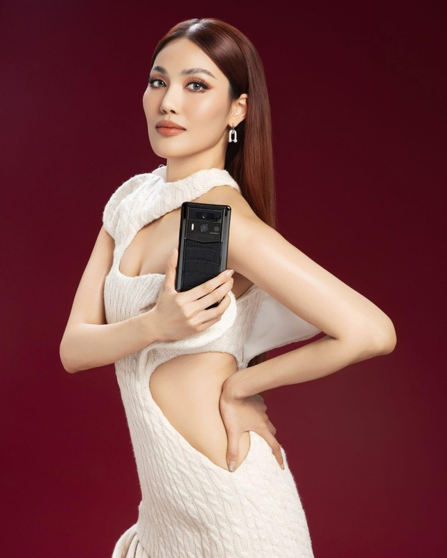 Từ fan trung thành đến đại sứ thương hiệu: Lan Khuê tiết lộ tốc độ phát triển của Vertu ảnh 3