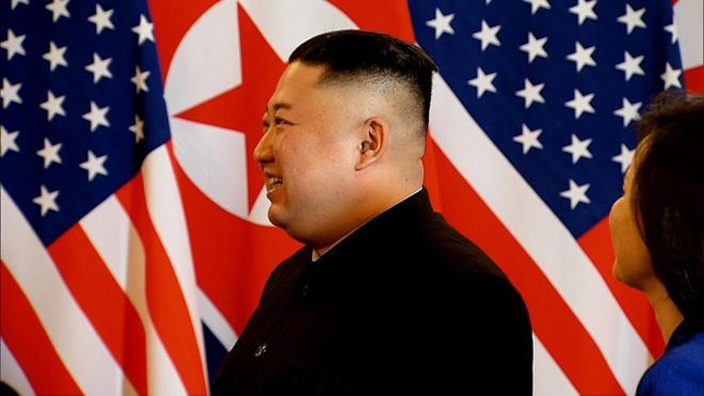 Bữa tối kết thúc, Tổng thống Trump và Chủ tịch Kim rời khách sạn Metropole ảnh 27