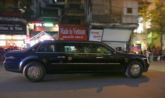 Bữa tối kết thúc, Tổng thống Trump và Chủ tịch Kim rời khách sạn Metropole ảnh 34