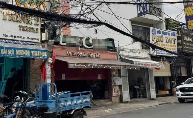 Báo hết 'lòng xe điếu' khi bị kiểm tra, chủ quán Lòng Chát bị mời lên làm việc ảnh 1