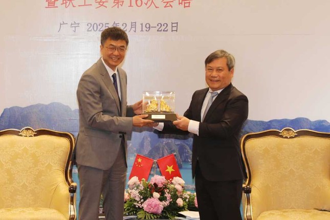 Đẩy nhanh xây dựng 'cửa khẩu thông minh’ giữa Quảng Ninh và Quảng Tây ảnh 2