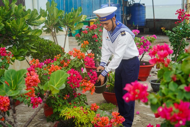 Những người lính Hải quân ở Trường Sa ảnh 2