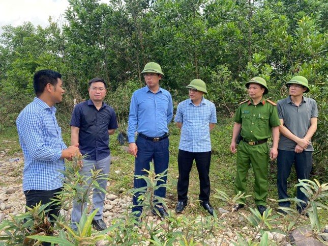 Vụ 7 học sinh bị lũ cuốn ở Quảng Ninh: Huy động hơn 1.000 người tìm kiếm nạn nhân mất tích ảnh 7