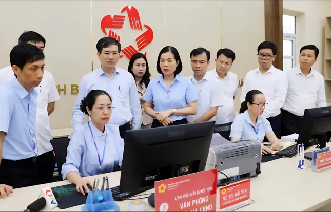 Quảng Ninh chuẩn bị triển khai thủ tục hành chính không giới hạn địa bàn ảnh 2