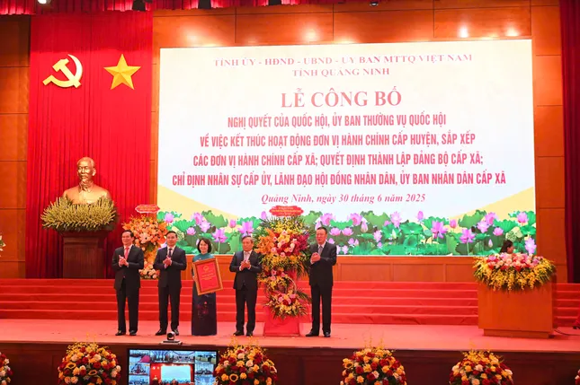 Quảng Ninh công bố sắp xếp đơn vị hành chính, thành lập 2 đặc khu Vân Đồn và Cô Tô ảnh 2