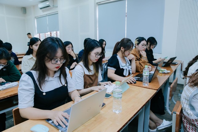 Cách nào 'kích hoạt' năng lượng những ngày đi làm lại sau Tết? ảnh 1