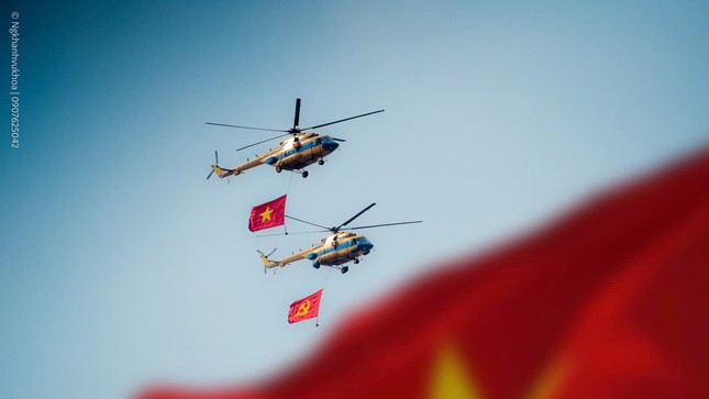 Bộ ảnh 'giữa trời vinh quang' lan tỏa tình yêu nước tới muôn triệu trái tim ảnh 9