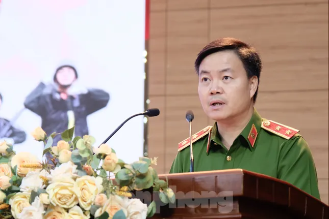 Tư lệnh Cảnh sát cơ động giao nhiệm vụ các chiến sĩ trẻ trong Chiến dịch Hè ảnh 2