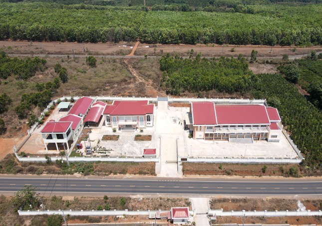 Toà nhà hơn 40 tỷ đồng gần nửa năm mới tổ chức một buổi tập huấn ảnh 1