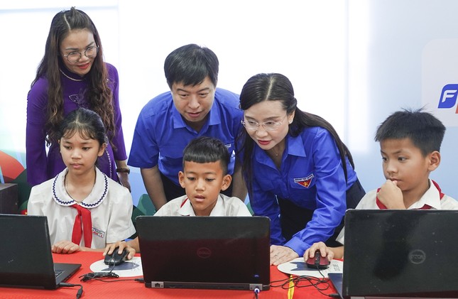 Toàn cảnh lễ ra quân Chiến dịch Thanh niên tình nguyện Hè năm 2025 ảnh 8