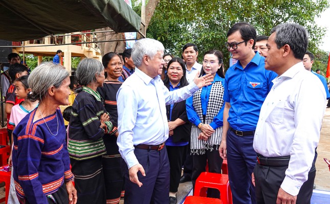Toàn cảnh lễ ra quân Chiến dịch Thanh niên tình nguyện Hè năm 2025 ảnh 5