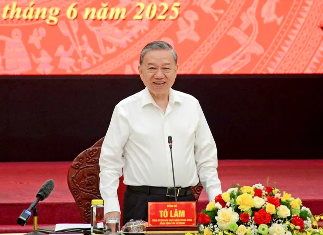 Tổng Bí thư Tô Lâm: Tạo dựng văn hóa công vụ phụng sự, lấy hiệu quả phục vụ nhân dân làm thước đo ảnh 1