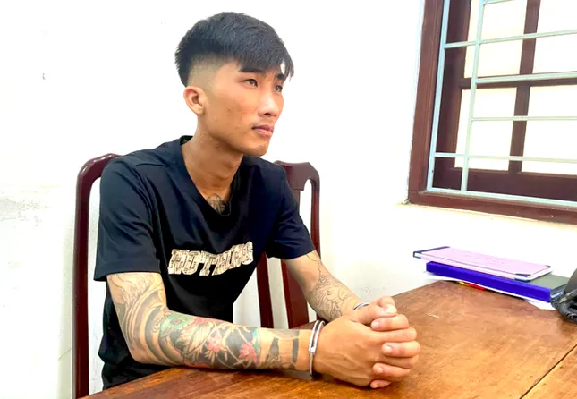 Bắt giữ kẻ dùng dao kề cổ, trói tay tài xế grap, cướp tài sản ảnh 1