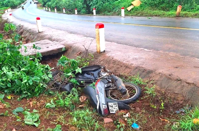 Hai thiếu nữ tử vong bên vệ đường ảnh 1