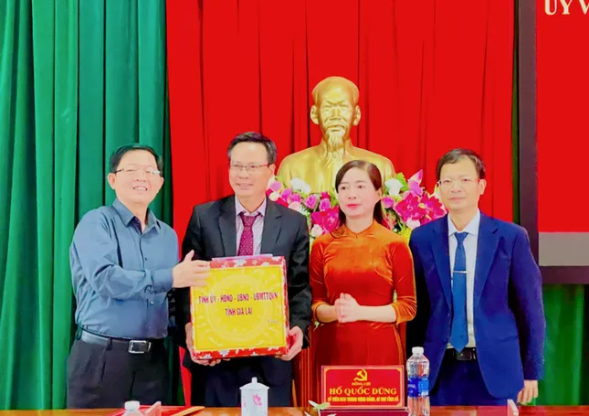 Bí thư Tỉnh uỷ Gia Lai làm việc tại phường Pleiku ảnh 2