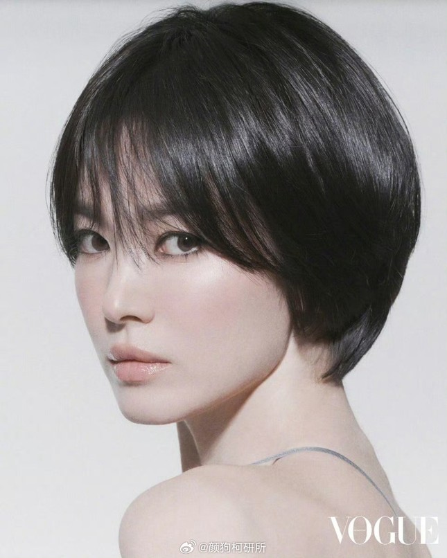 Song Hye Kyo ở tuổi 44 ảnh 2