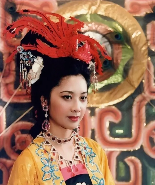 Ngoại hình hiện tại của mỹ nhân đẹp nhất 'Tây du ký 1986' ảnh 3
