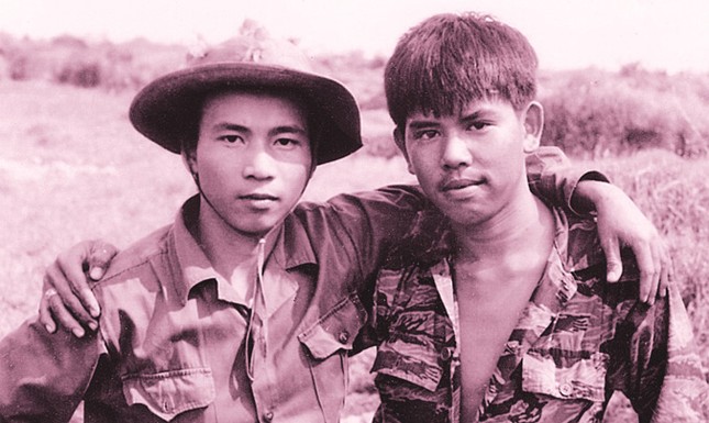 Cuộc gặp người lính Sài Gòn trong bức ảnh 'Hai người lính'-Kỳ 2: Cái kết đẹp ảnh 1
