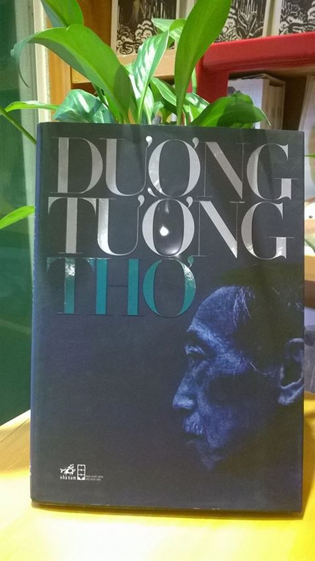 “Chàng thi sĩ” 85 tuổi ra mắt thơ ảnh 1