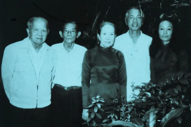 Cả đời theo bóng cụ đồ Chiểu ảnh 3