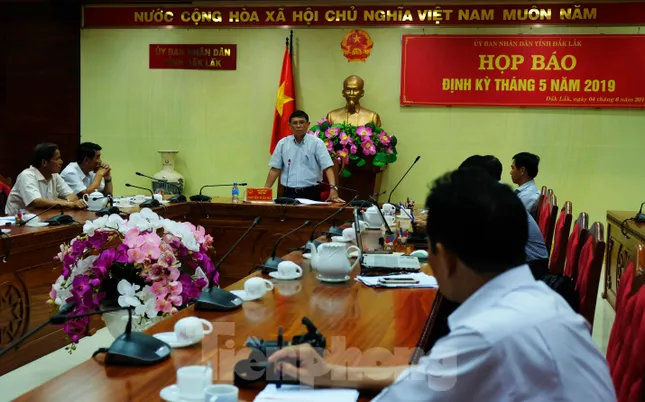 Vụ “Đất của dân, cấp 'bìa đỏ' cho cán bộ”: Huyện sẽ hủy 'bìa đỏ cấp nhầm' ảnh 5