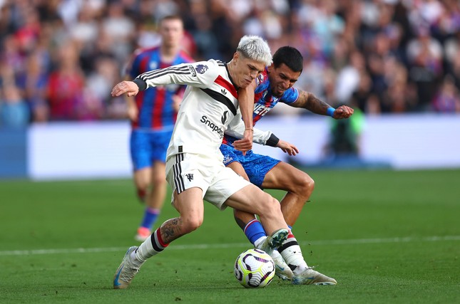 MU gục ngã trên sân nhà trước Crystal Palace ảnh 3