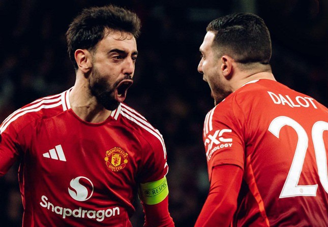 Bruno Fernandes lập hat-trick, MU thắng trận tưng bừng nhất Cúp C2 châu Âu ảnh 1