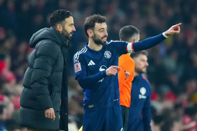 Bruno Fernandes từ chối đề nghị 200 triệu bảng, ở lại MU ảnh 2