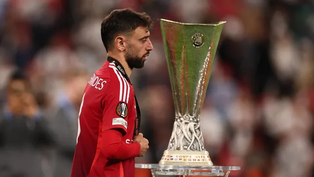 Bruno Fernandes từ chối đề nghị 200 triệu bảng, ở lại MU ảnh 1
