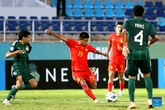Vì sao nói 2025 là năm thảm họa của bóng đá Trung Quốc? ảnh 2