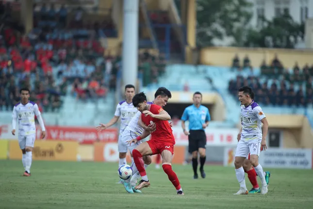 CLB Hà Nội thua trận 'derby thủ đô' trước Thể Công Viettel ảnh 7