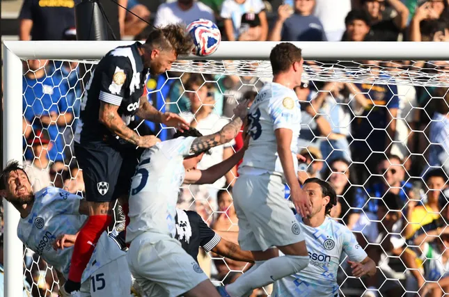 Phung phí cơ hội, Inter Milan bị Monterrey cầm chân ảnh 11