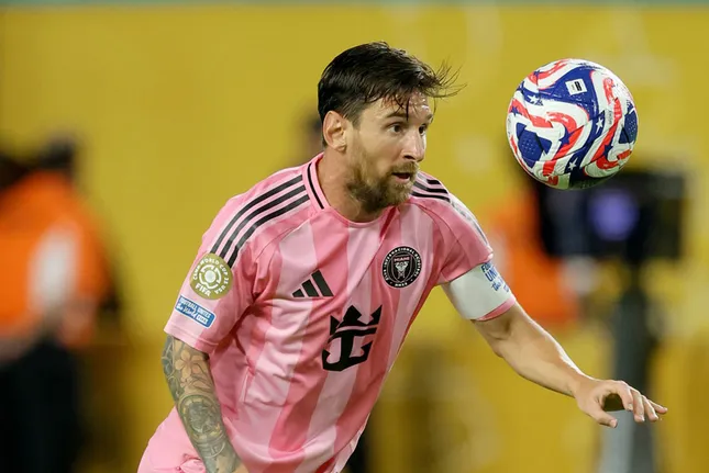 Bảng A kết thúc với kịch bản điên rồ, Messi tái ngộ PSG tại vòng 1/8 ảnh 1