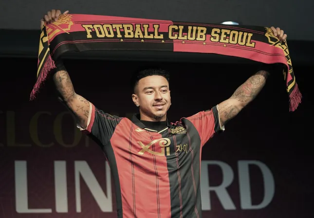 Nhận phán quyết bất lợi từ tòa án Hàn Quốc, Jesse Lingard đòi bỏ tập ảnh 2