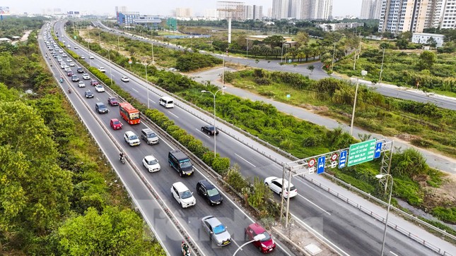 Quy mô kinh tế Việt Nam dự kiến đạt 1.100 tỷ USD năm 2035 ảnh 1
