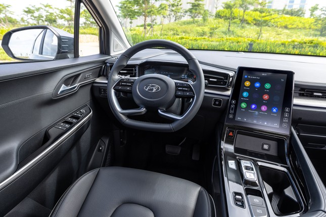 Đánh giá ưu, nhược điểm của mẫu MPV Hyundai Custin ảnh 5