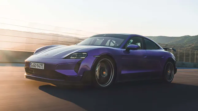 Porsche ra mắt siêu xe điện Taycan mạnh nhất lịch sử ảnh 12