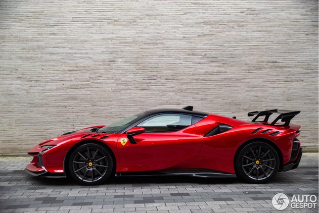 Chiêm ngưỡng siêu xe Ferrari SF90 XX Stradale đầu tiên được bàn giao ảnh 11